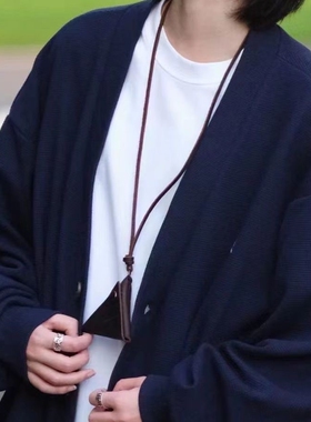 ins简约日系文艺复古仿牛皮三角零钱包项链挂坠百搭饰品配饰毛衣