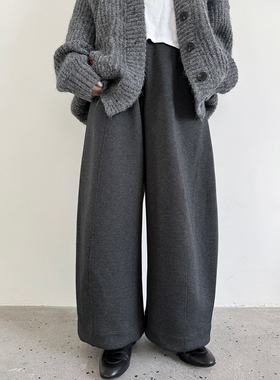 陆与山屿极简版型显瘦质感弯刀太空棉休闲裤宽松bf慵懒风秋冬裤子