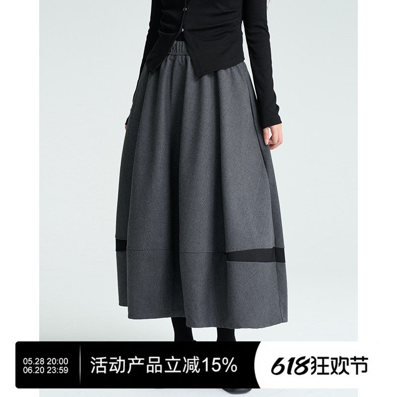 陆与山屿2025年秋冬季撞色拼接呢料女士a字黑色百褶裙