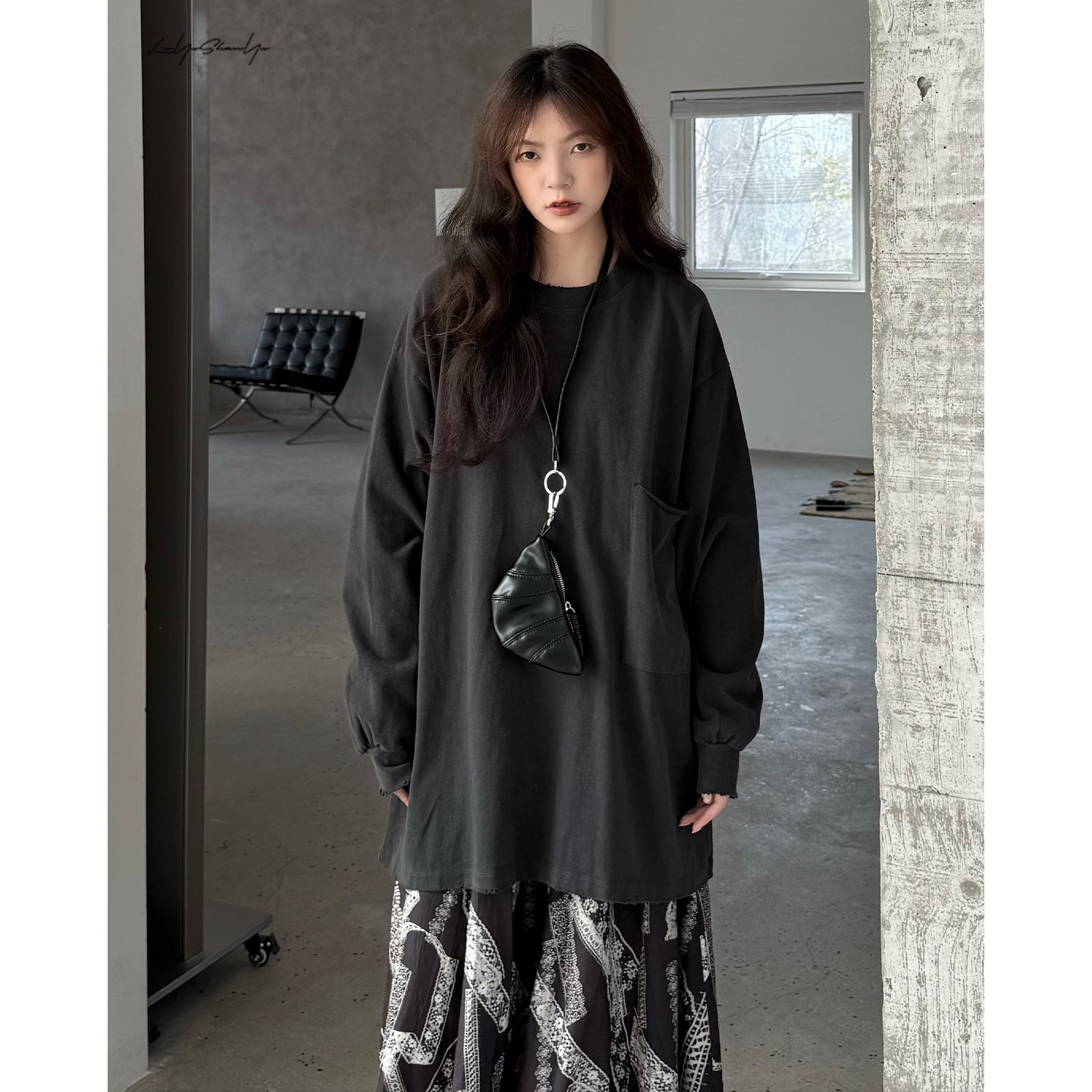 陆与山屿【竹影】新品立减大口袋版型磨破设计大版打底长袖T恤