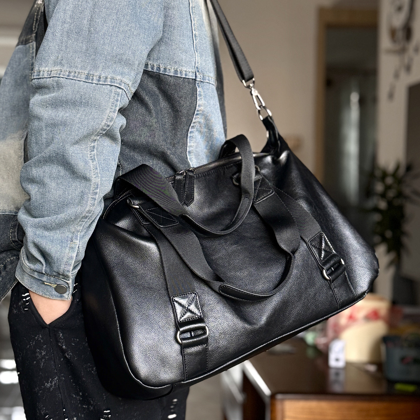 麦为新款植鞣牛皮旅行包头层牛皮大容量手提包真皮斜挎包健身包