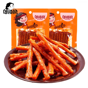 邬辣妈QQ素蹄筋25g 整箱辣条湖南特产零食吃小卖部商超同款豆皮卷