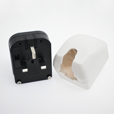 大陆三扁脚转英标香港转换插头