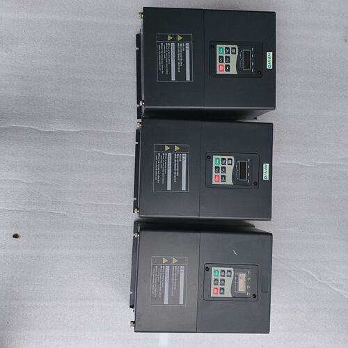议价ECOL变频器 ES500T030-C 15KW维修