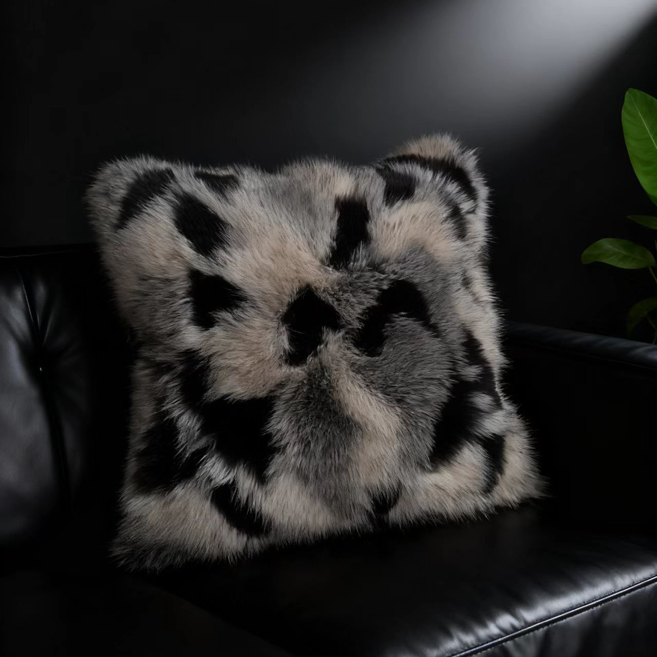 【DaFangLady张大方】仿狐狸毛抱枕01