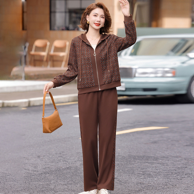 新款减龄显瘦上衣裤子两件套潮