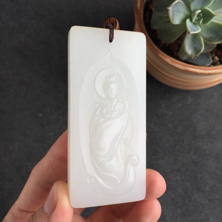 和田玉俄料芭莎料羊脂真皮山料