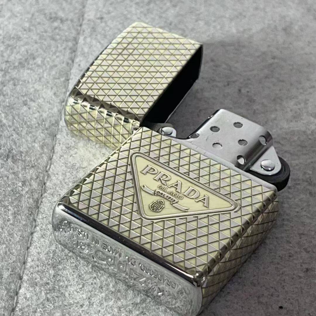 Zippo美国正品diy普拉‮达男士送礼收藏级⁠