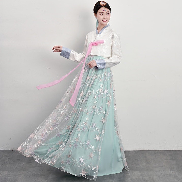 朝鲜族写真演出服韩服女