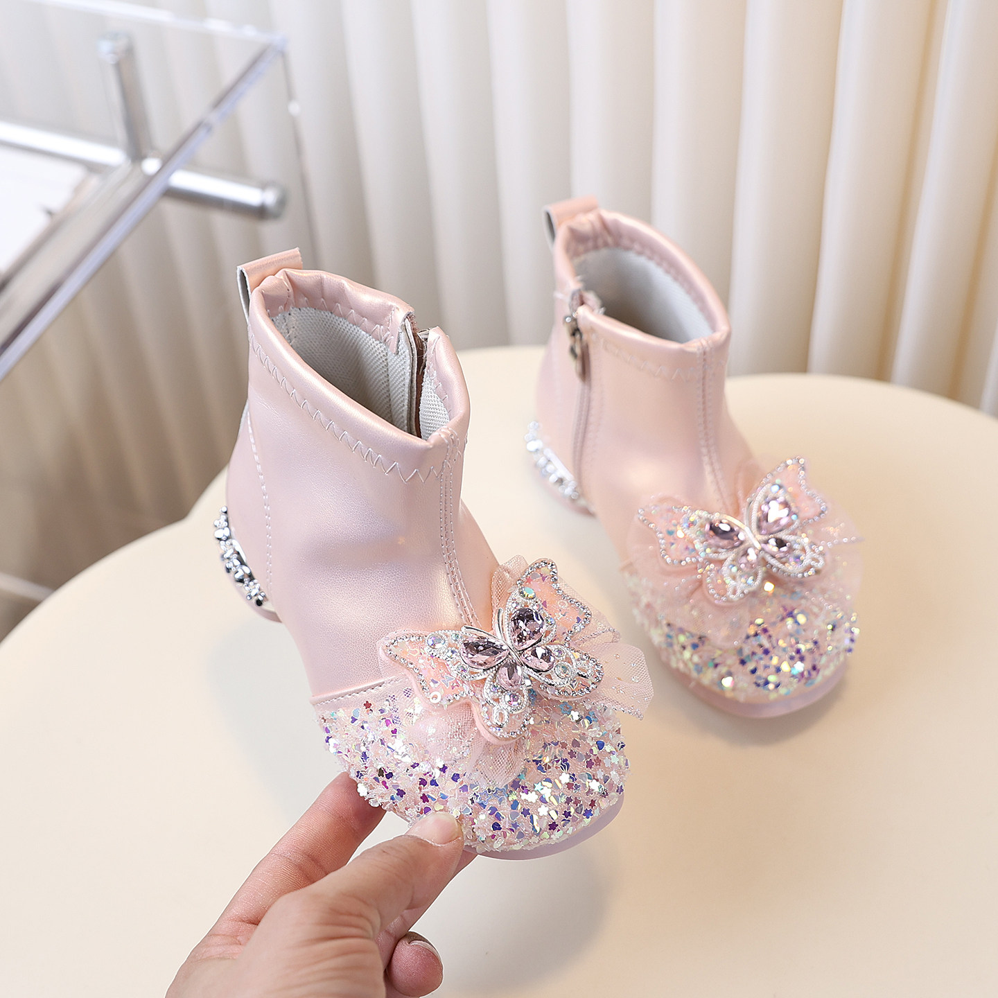 女童皮鞋加绒爱莎水钻水晶公主靴2025冬款儿童短靴亮片小女孩靴子,童鞋/婴儿鞋/亲子鞋,水晶/水钻鞋,淘宝优惠券,粉丝福利购,淘宝优惠卷