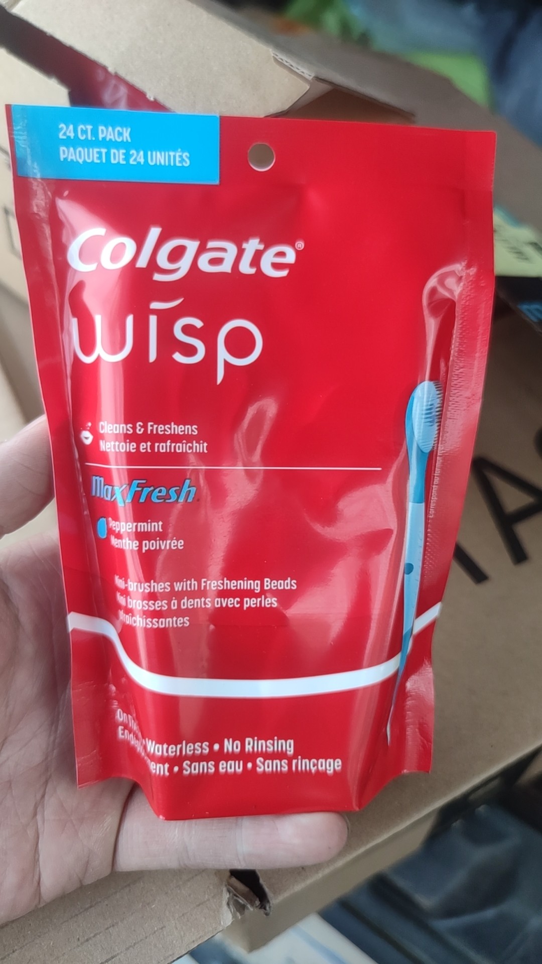 美版Colgate高露洁爆珠迷你一次性小牙刷旅行便携带牙膏正畸24支