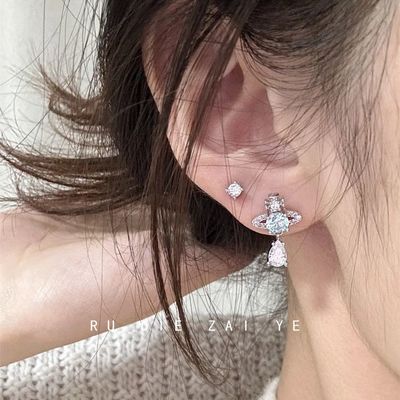 如蝶在野 甜酷重工锆石星球耳骨钉钛钢超闪土星水滴吊坠耳钉耳饰