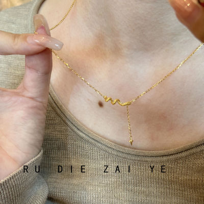 如蝶在野 新中式中国风本命年金蛇四芒星吊坠毛衣链蛇年锁骨链