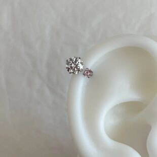 如蝶在野 马卡龙锆石马蹄环钛钢耳骨钉2024新款高级感1.2粗耳钉