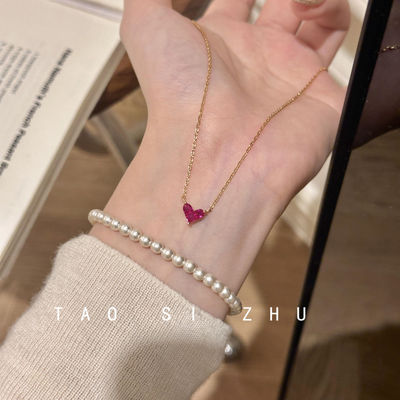 如蝶在野 斩男小心机玫红爱心项链高级感轻奢精致小众甜美锁骨链