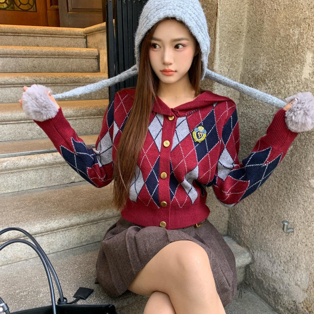 TOP CHAN LIN -首选爆款菱形格海军领开衫保暖毛衣针织开衫