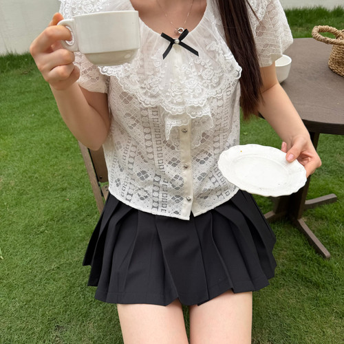TOP CHAN LIN -新法式复古泡泡袖短款蕾丝衫衬衫(配蝴蝶结)
