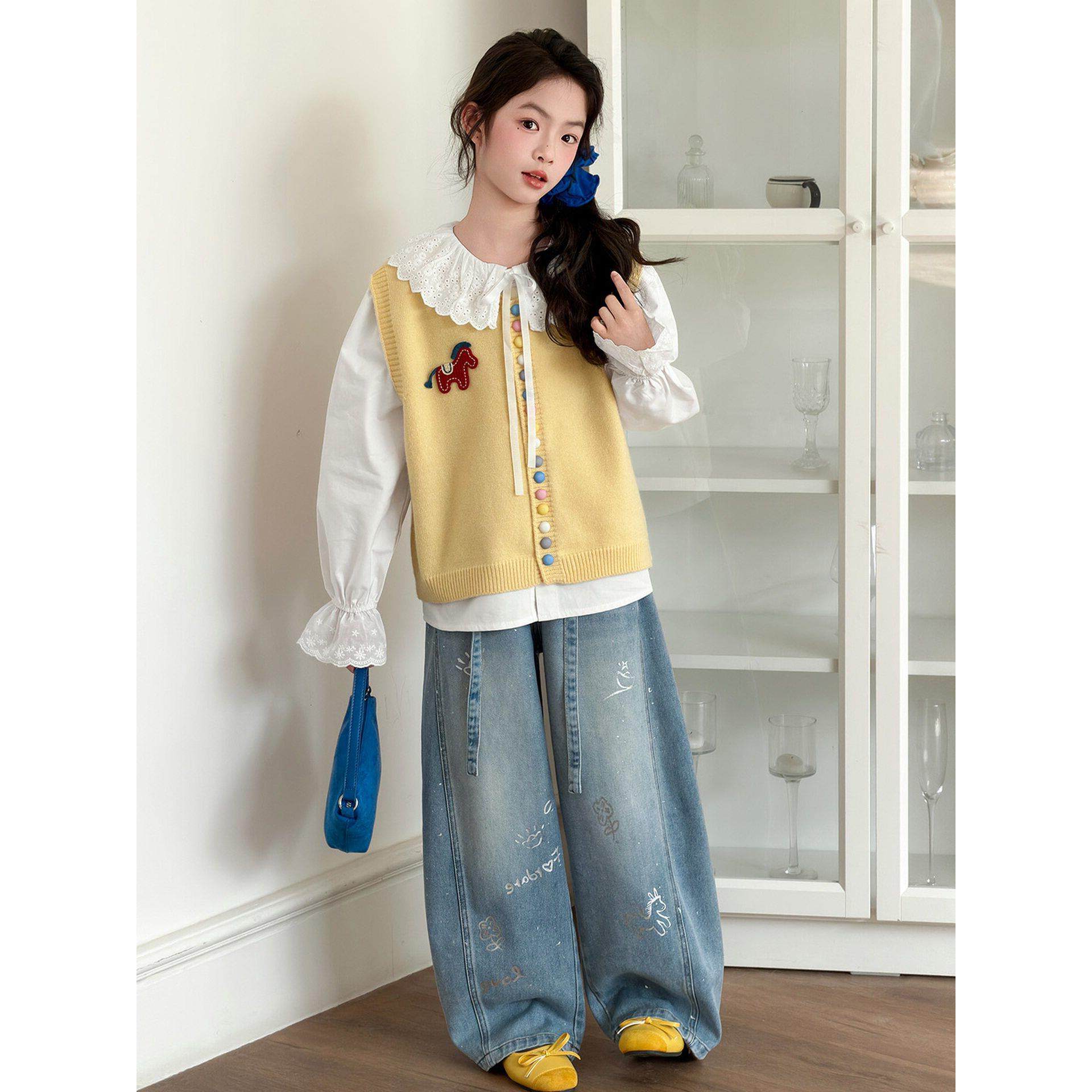 套装女生衬衫毛衣2026三件套新款春装马甲女童牛仔裤初中生阔腿裤