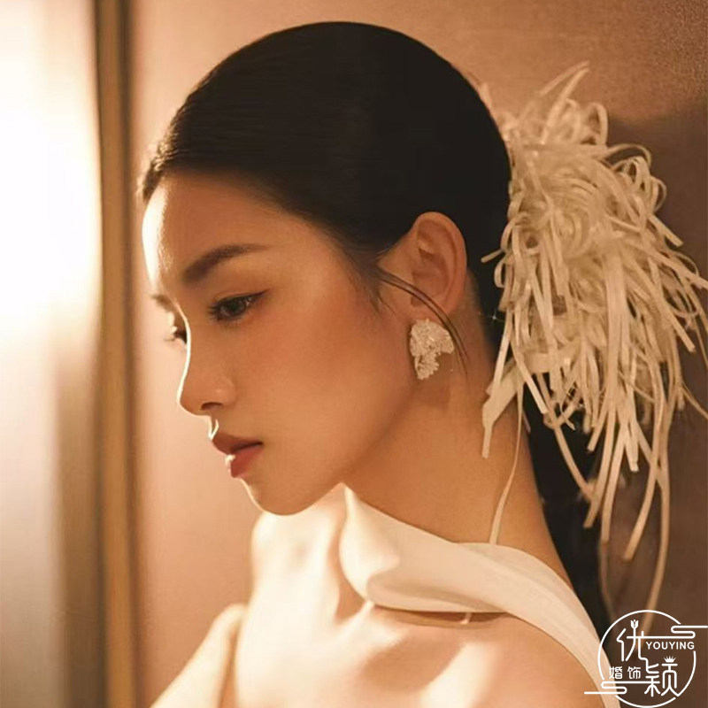 优颖新款新娘头饰旅拍纪实结婚礼仙气发饰影楼样片跟妆造型配饰品