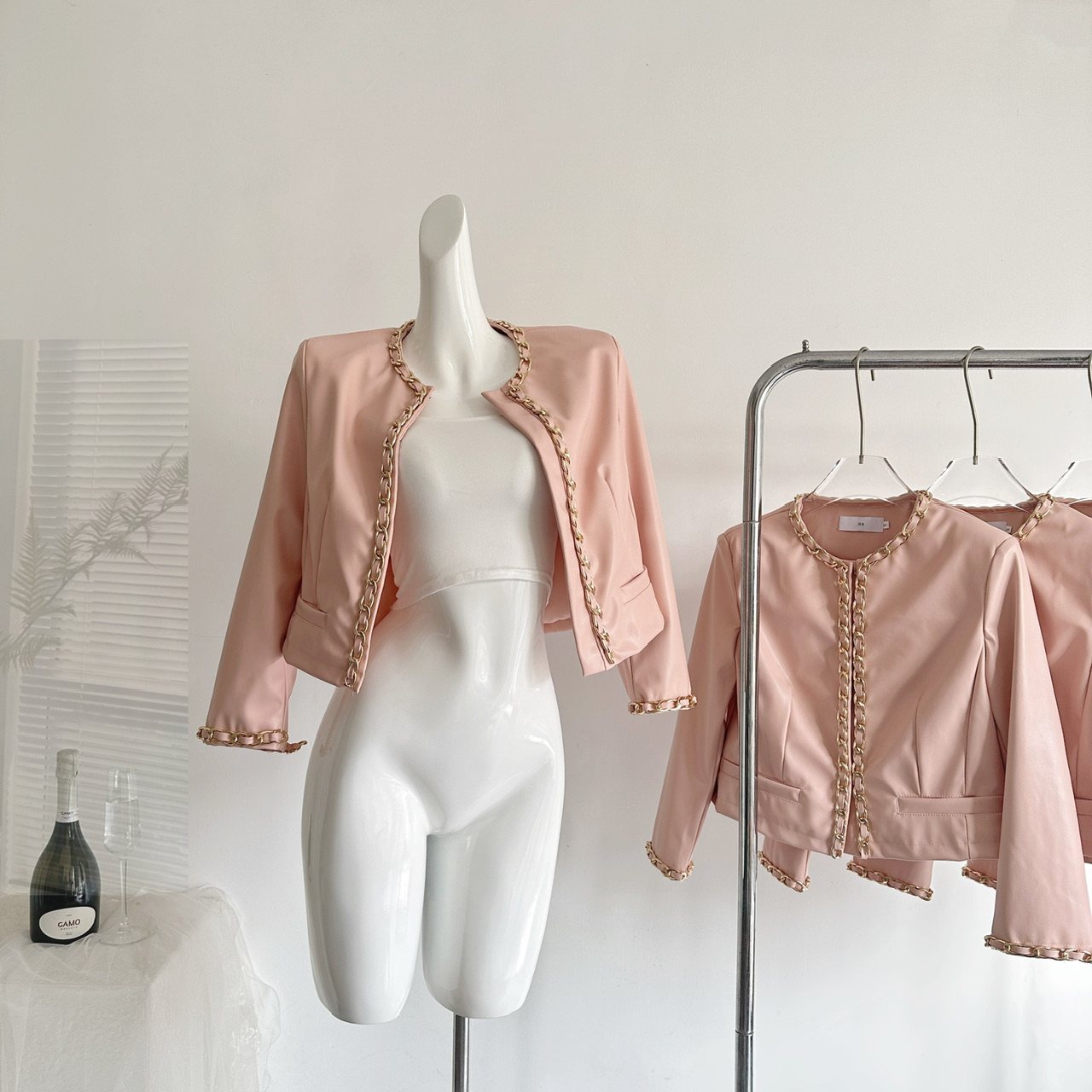 中古链条皮衣外套女粉色设计感皮夹秋冬上衣