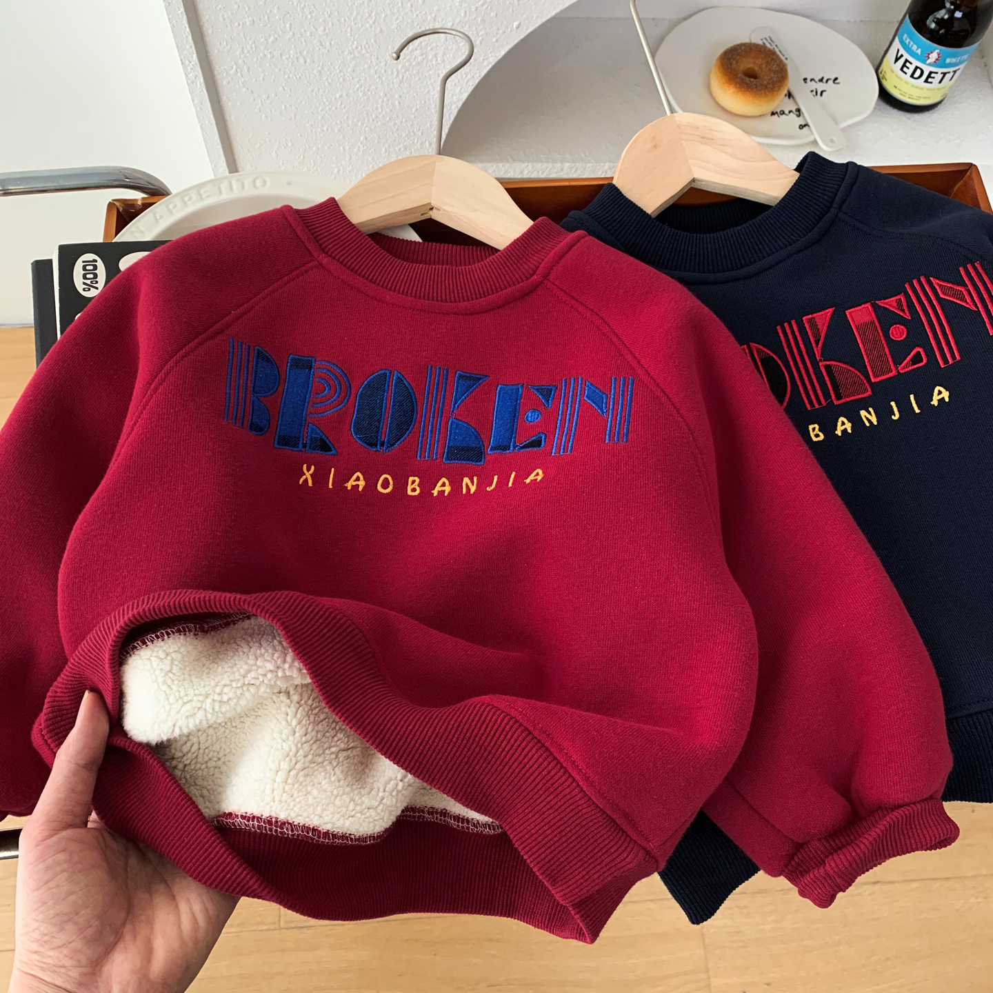 男童冬装加绒红色喜庆刺绣卫衣