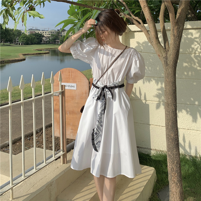 Real shot real price design feeling back hollow lace up dress