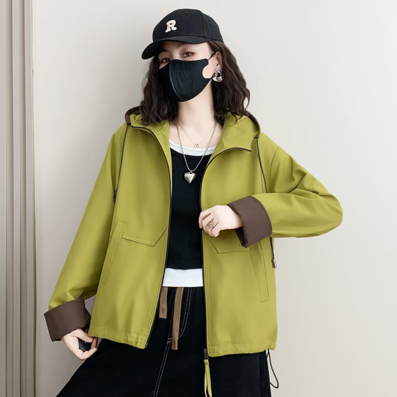 撞色冲锋衣外套女春秋2026新款今年流行爆款宽松连帽工装夹克上衣
