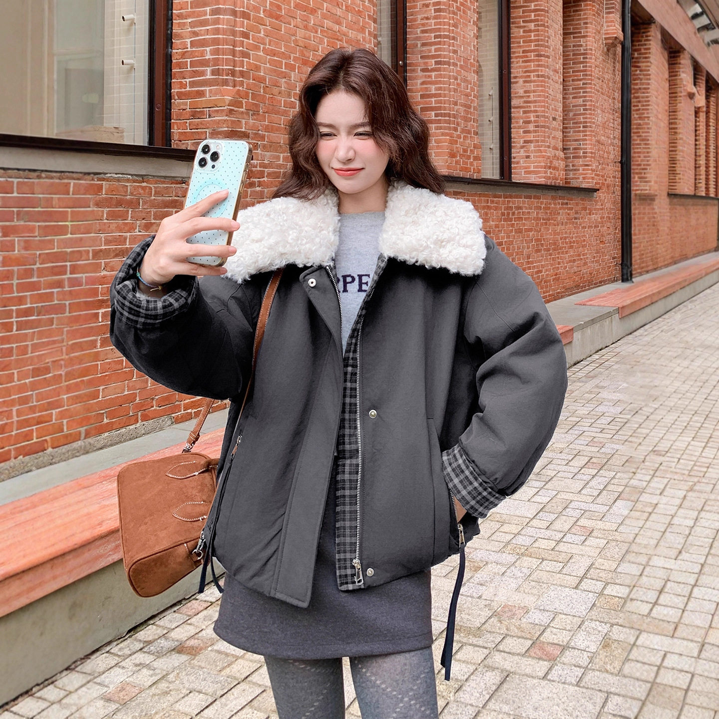 复古格纹拼接派克棉服女2025冬季加绒加厚超好看洋气独特棉衣棉服