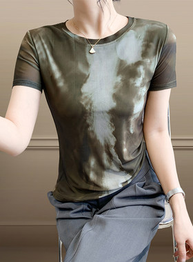 欧货夏天独特别致印花网纱上衣女
