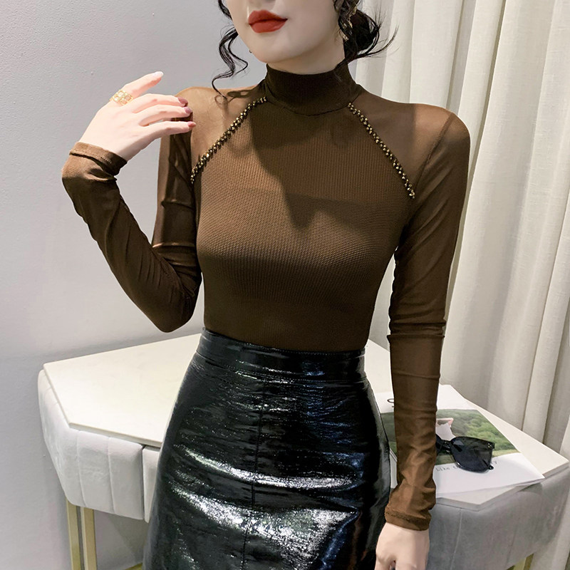 时尚钉珠网纱打底衫长袖洋气上衣