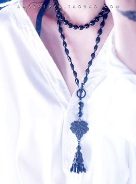 No.236 Liz Claiborne 中古品 合金浮雕鸢尾徽章宫廷复古项链