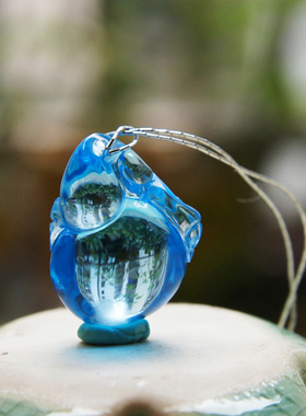 天然托帕石带鉴定证书苏工雕刻