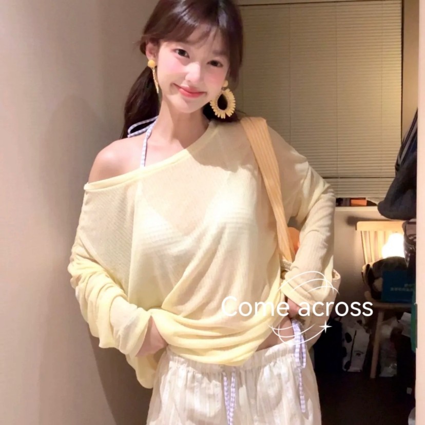 泳衣纯欲少女条纹高档涤纶比基尼水色调女2026款度假分体泳衣9229