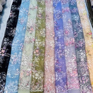 N97跨境彩色花朵珠绣亮片立体刺绣网纱时尚 面料制衣洋服布料剪花