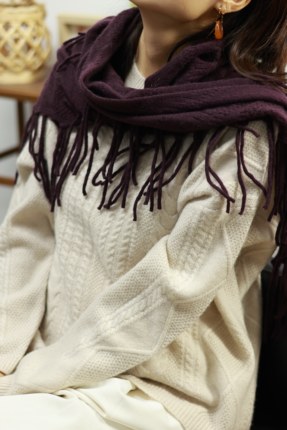 【LU】  羊绒流苏三角巾