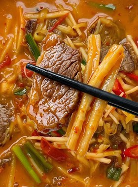 云南腌酸笋泡竹笋傣味酸笋煮干巴