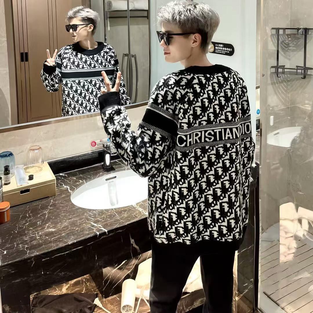 毛衣男休闲高级感圆领修身保暖上衣百搭男士新款秋冬季打底针织衫