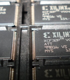 XCF32PV0G48C
