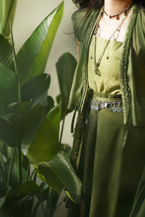 【鹭洲集】森灵唐制植物系绿唐背子破裙黄昇宋抹吊带日常汉服