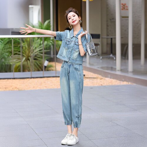 时尚牛仔套装女夏2025新款复古小个子设计感减龄气质短裤两件套潮