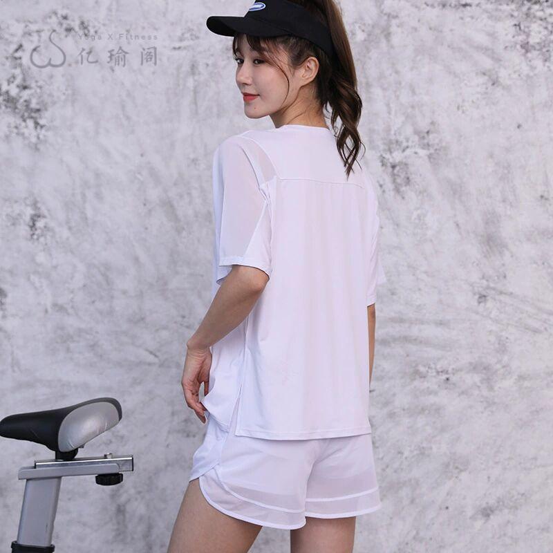 宽松裸感瑜伽服套装女跑步透气