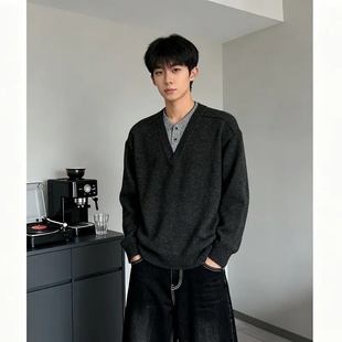 老钱风混纺纱线深V领毛衣男款秋冬季慵懒风假两件宽松针织衫外套