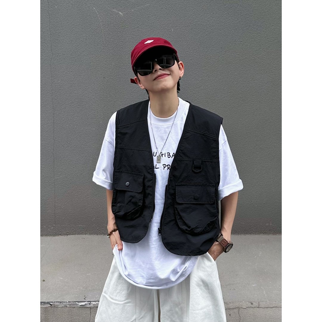 日系复古多口袋机能设计感短款百搭四季马甲男女外套叠穿bf风背心
