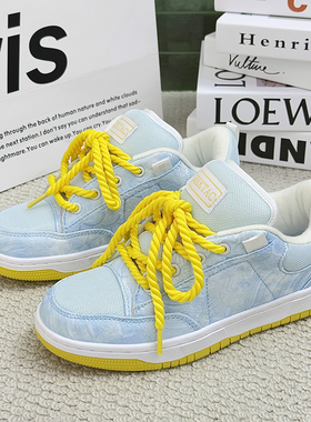 小众绿色滑板鞋子女2025春季新款百搭ins潮流学生个性时尚德训鞋