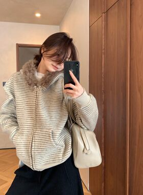【孤品清仓】一勺甜 hers加绒加厚条纹毛毛连帽卫衣女92633#