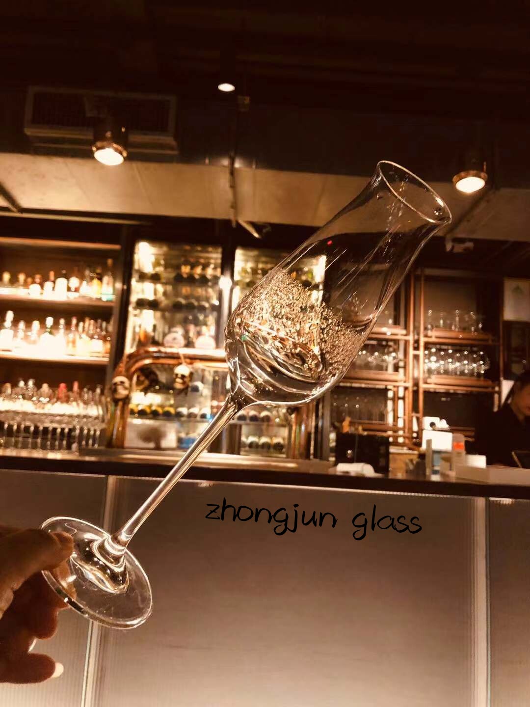 忠俊严选 灵魂甘露超a铝盒四支装气泡酒酒套盒 香槟酒杯240ml