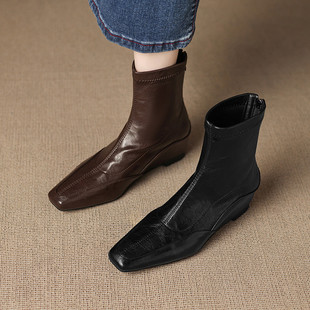 春秋单靴小方头坡跟短靴后拉链中跟内增高短靴子大码40 41 42 43