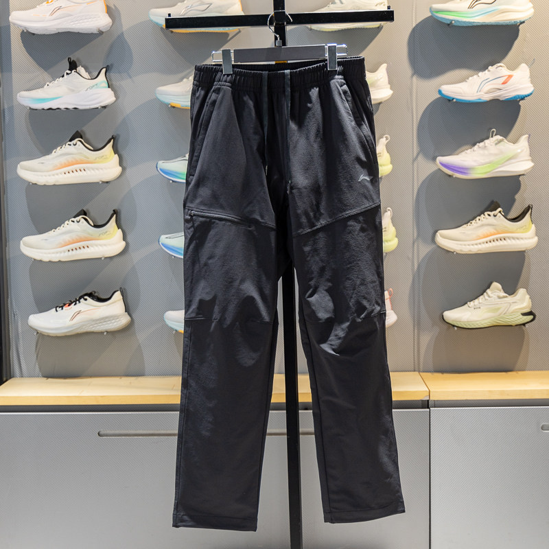 李宁加绒防泼水长裤男子2026春新款保暖舒适直筒运动卫裤AYKW065