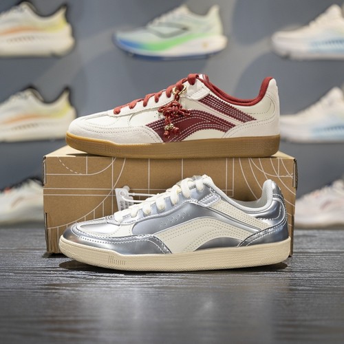 李宁系带女子板鞋低帮休闲鞋