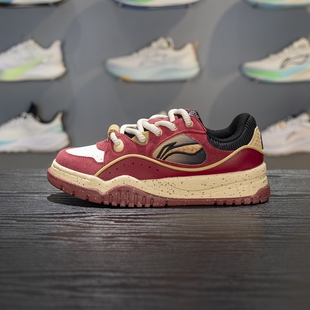 李宁布欧休闲鞋男子2025冬新款复古时尚潮流软弹低帮板鞋AGCV463